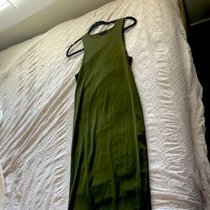Green slim fit dress. Top shop. Size 10 body con. Dress is beautiful